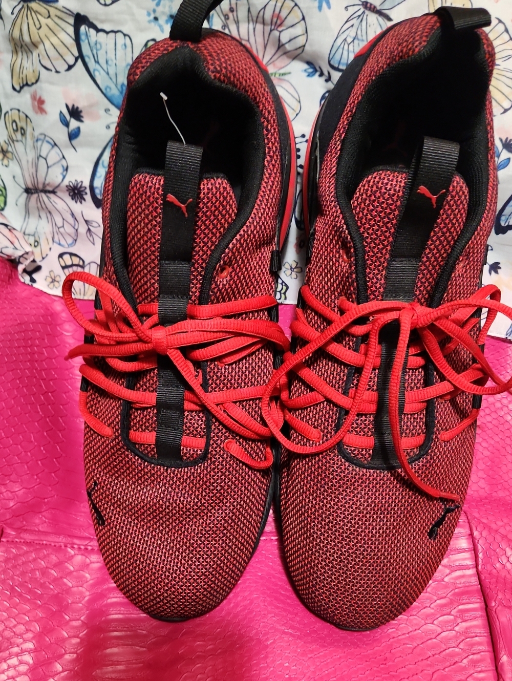 Mens Puma Red and Black Knit Running Shoes Size 13